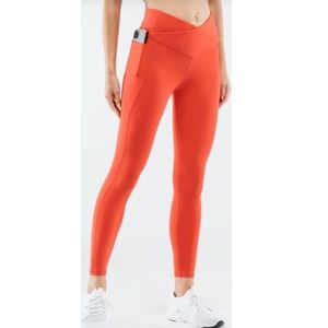 Fabletics PureLuxe High-Waisted Crossover 7/8 Leggings 3X(20/22) Strawberry Red